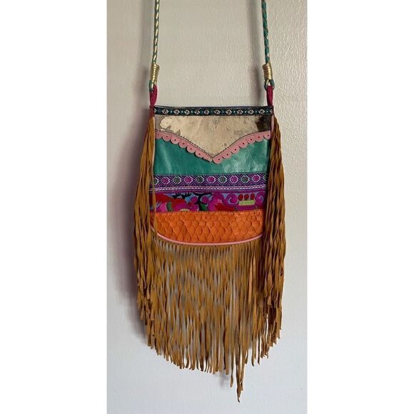 Gado Gado by Margriet Wagenaar Boho Leather Crossbody purse - Picture 8 of 9